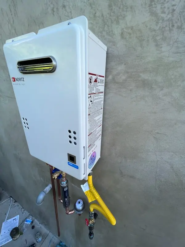 Tankless water heater installation for Dorlan homes